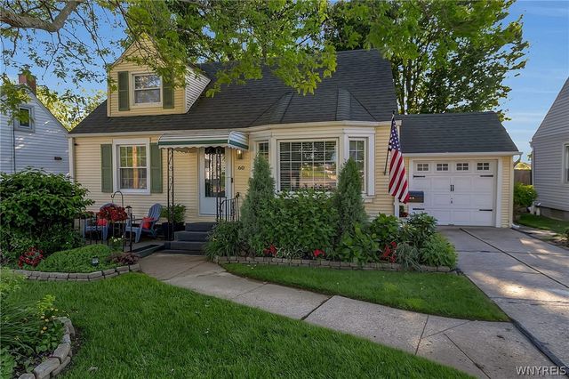 60 Arthur Street, Cheektowaga, NY 14225