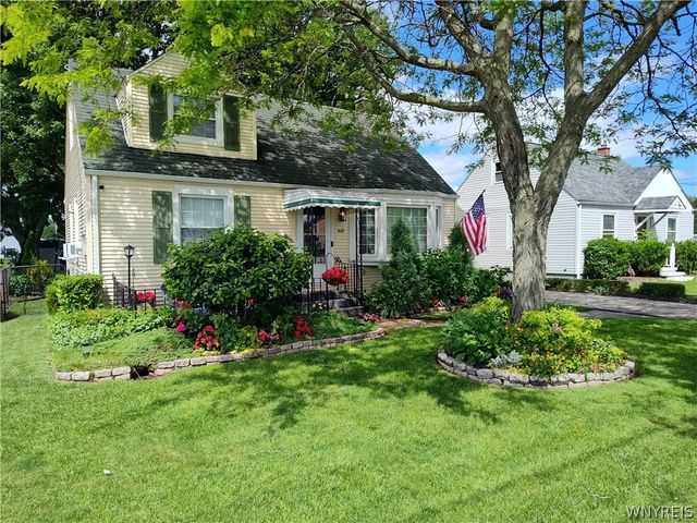 60 Arthur Street, Cheektowaga, NY 14225