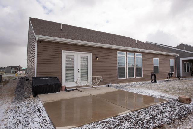 6196 Shale Crescent Drive, West Lafayette, IN 47906