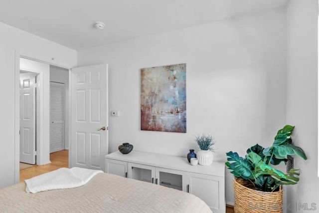 1970 Columbia St 301, San Diego, CA 92101