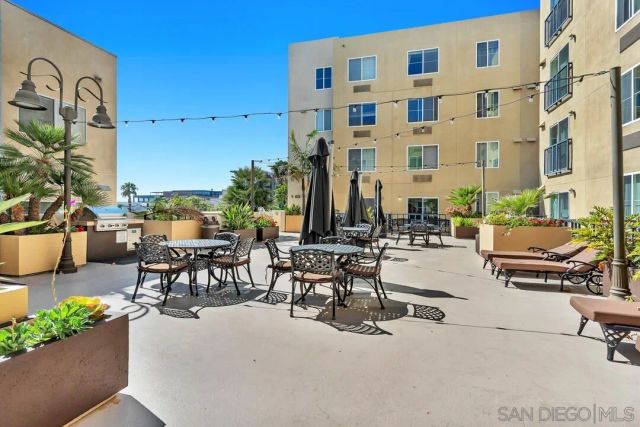 1970 Columbia St 301, San Diego, CA 92101