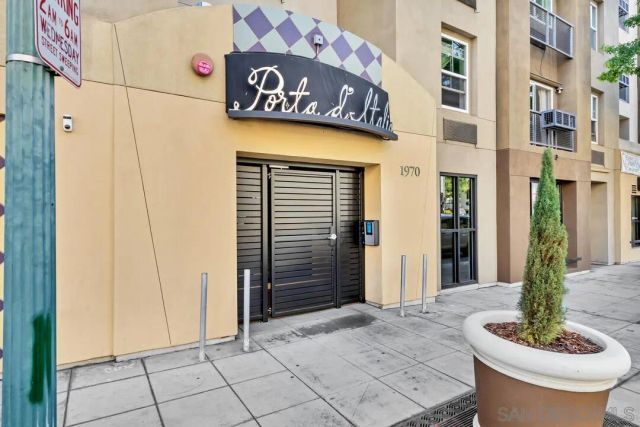 1970 Columbia St 301, San Diego, CA 92101