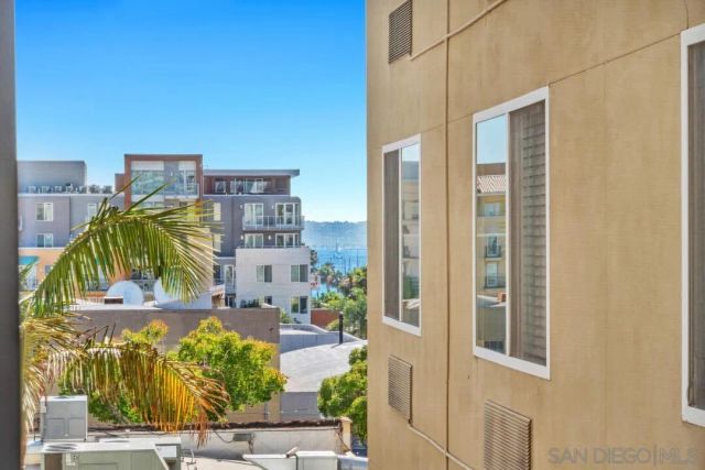 1970 Columbia St 301, San Diego, CA 92101