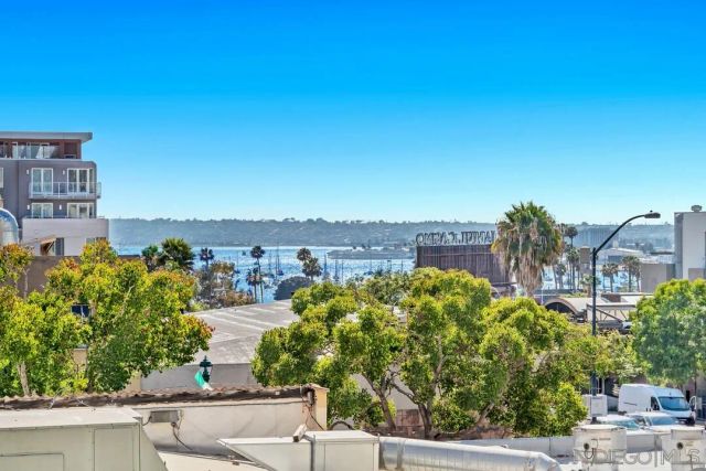 1970 Columbia St 301, San Diego, CA 92101