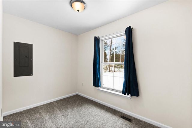 163 AMERICAN DR, Ruther Glen, VA 22546