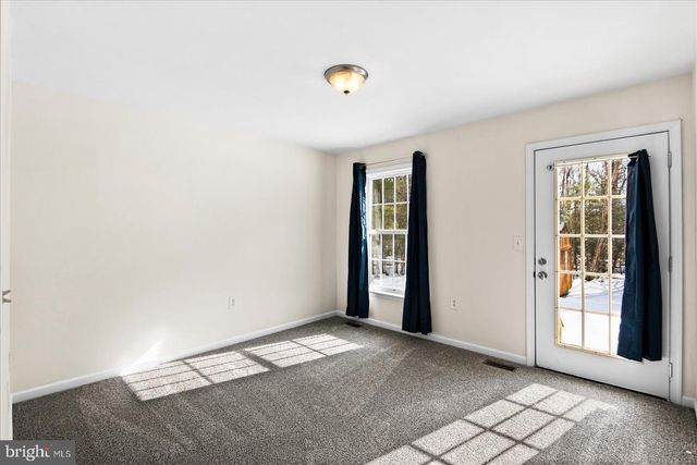 163 AMERICAN DR, Ruther Glen, VA 22546