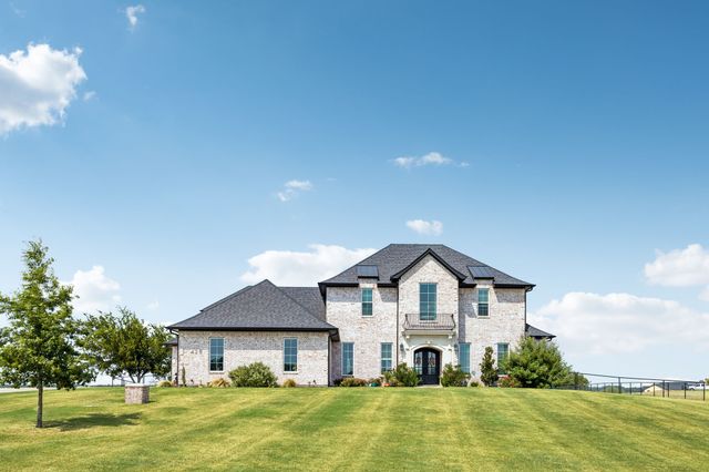 428 Royal Santana Run, Weatherford, TX 76087