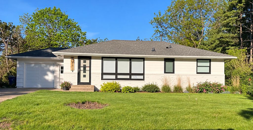 9812 Dellridge Road, Bloomington, MN 55425 — exterior