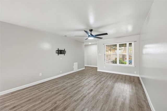 2209 Normandy Drive, Irving, TX 75060