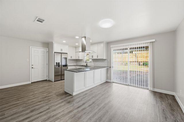 2209 Normandy Drive, Irving, TX 75060