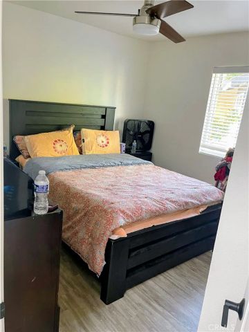28360 Simsalido, Canyon Country, CA 91387