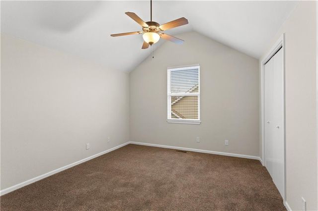 217 Montrose Circle, Eudora, KS 66025