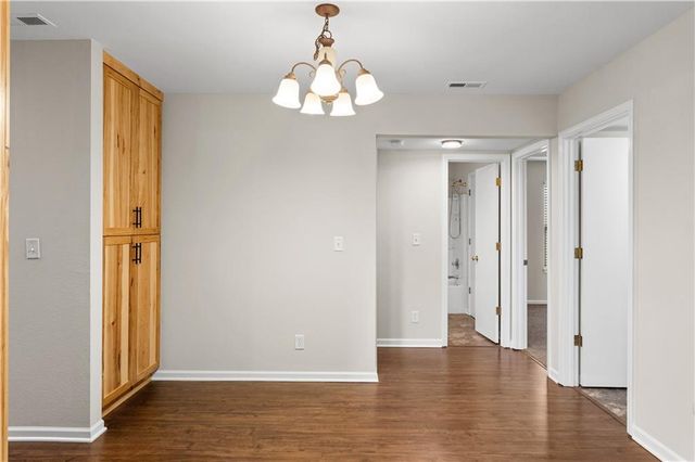 217 Montrose Circle, Eudora, KS 66025