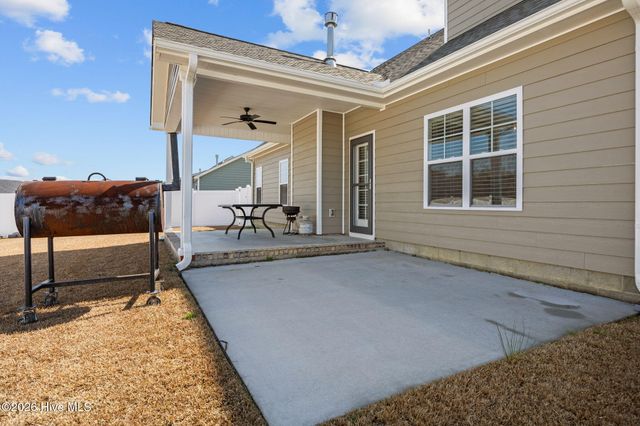 2332 Charity Lane, Winterville, NC 28590