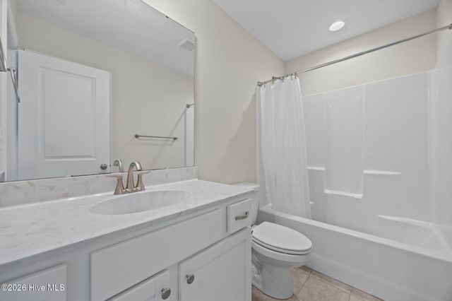 2332 Charity Lane, Winterville, NC 28590