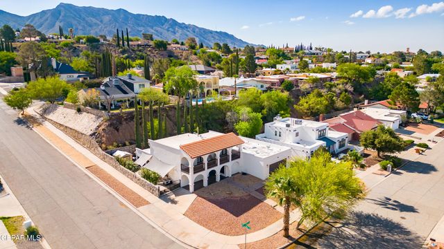 628 ALTO PENASCO Place, El Paso, TX 79912