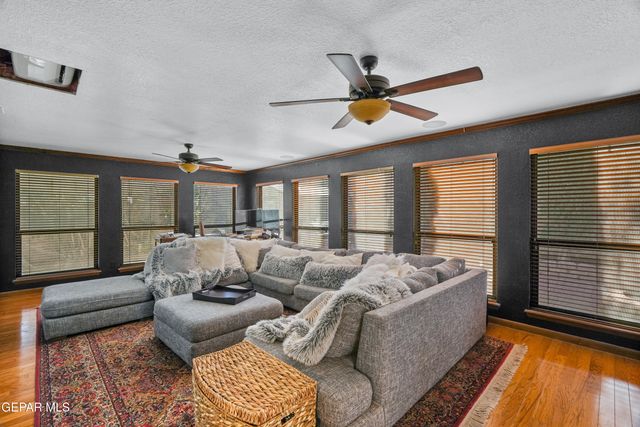 628 ALTO PENASCO Place, El Paso, TX 79912