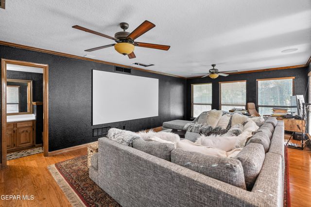 628 ALTO PENASCO Place, El Paso, TX 79912