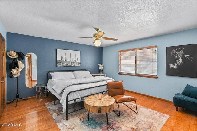 628 ALTO PENASCO Place, El Paso, TX 79912