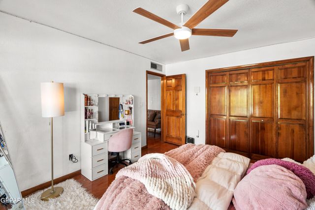 628 ALTO PENASCO Place, El Paso, TX 79912