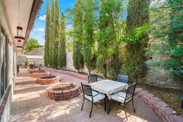 628 ALTO PENASCO Place, El Paso, TX 79912