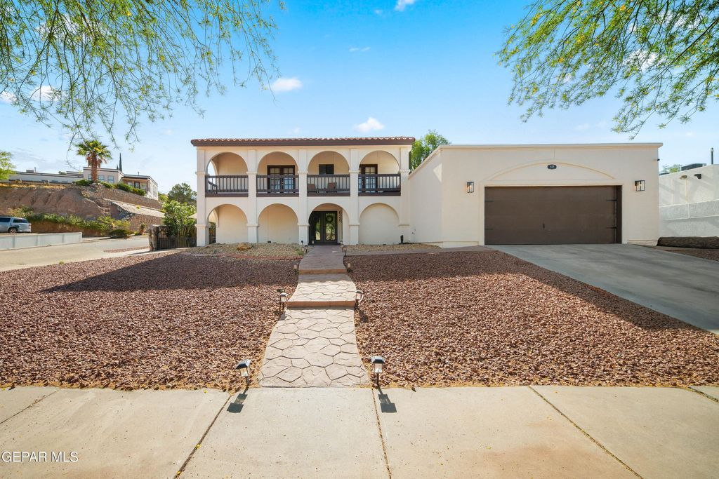 628 ALTO PENASCO Place, El Paso, TX 79912