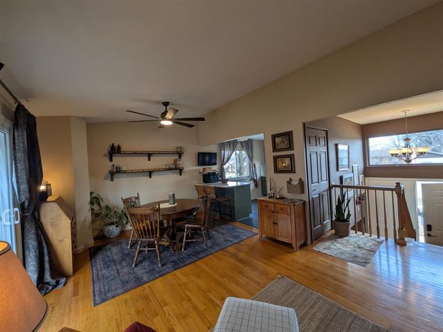 18298 Alvaro Avenue, Brownstown, MI 48193