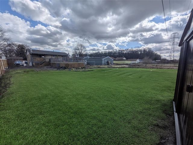 18298 Alvaro Avenue, Brownstown, MI 48193