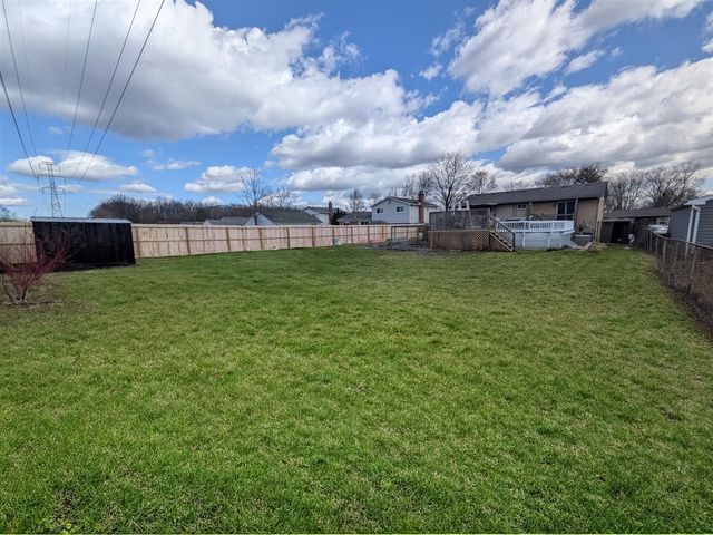 18298 Alvaro Avenue, Brownstown, MI 48193