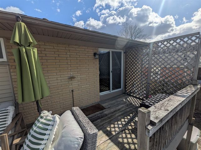 18298 Alvaro Avenue, Brownstown, MI 48193