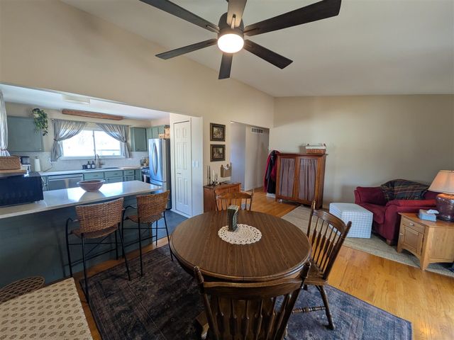 18298 Alvaro Avenue, Brownstown, MI 48193