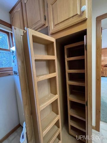 825 Brookton Road, Marquette, MI 49855