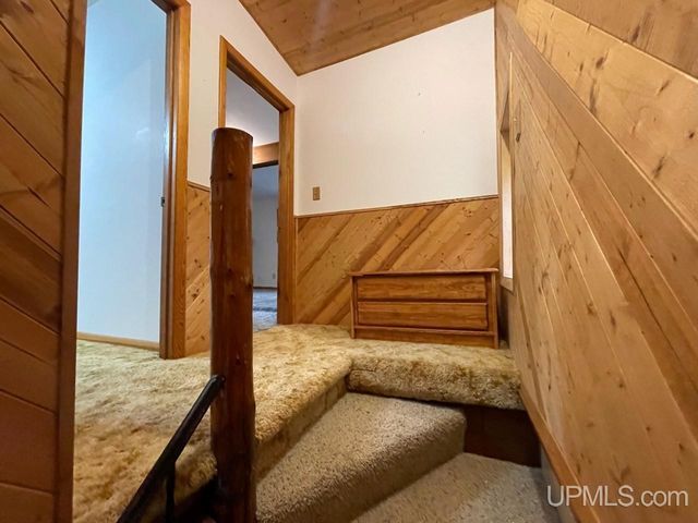 825 Brookton Road, Marquette, MI 49855