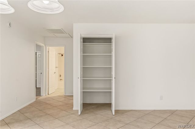 2008 E Mountain View Place, Fort Mohave, AZ 86426