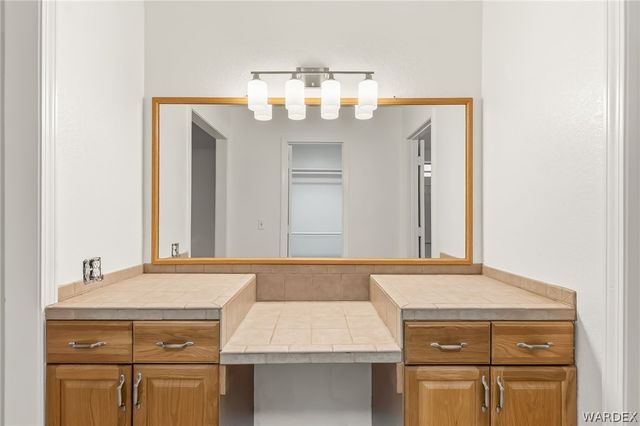 2008 E Mountain View Place, Fort Mohave, AZ 86426