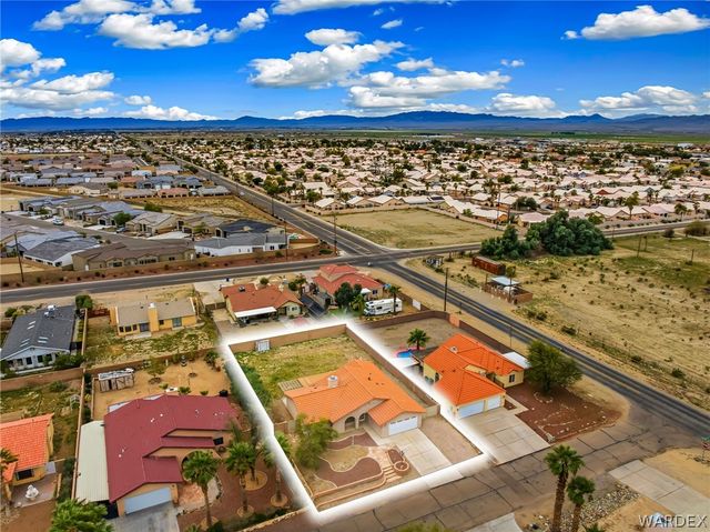 2008 E Mountain View Place, Fort Mohave, AZ 86426