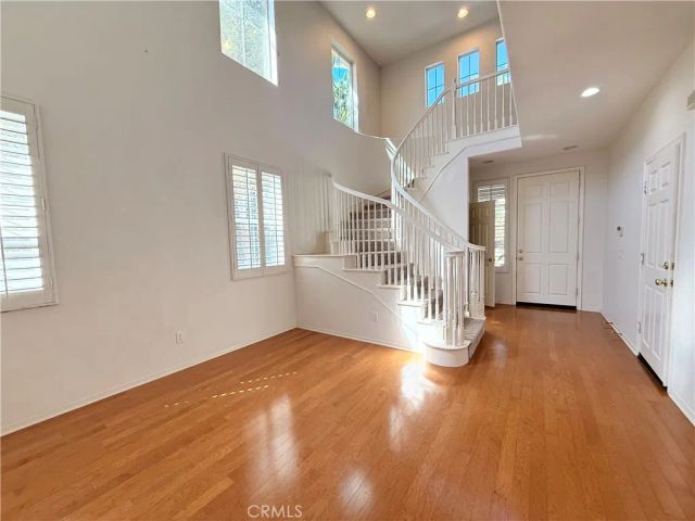 19988 Via Joyce dr, Saugus, CA 91350