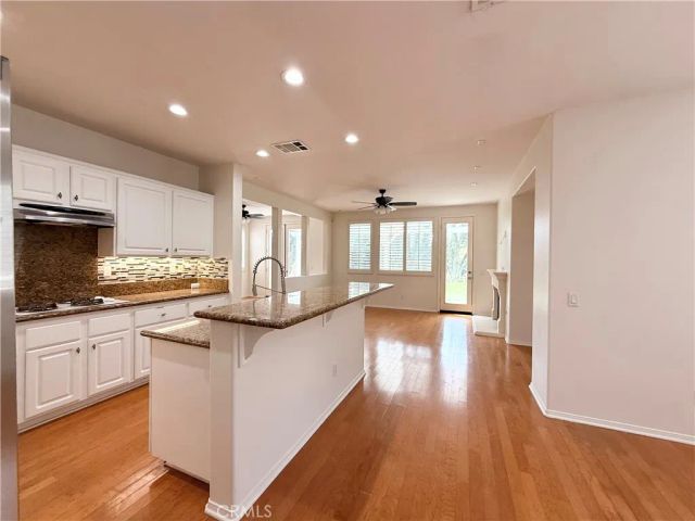 19988 Via Joyce dr, Saugus, CA 91350
