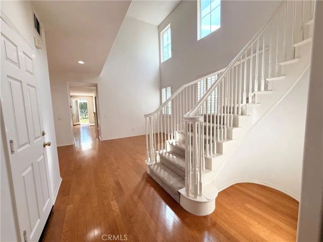 19988 Via Joyce dr, Saugus, CA 91350