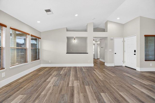 661 Del Mar Drive, Hollister, CA 95023