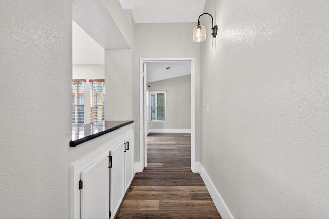 661 Del Mar Drive, Hollister, CA 95023