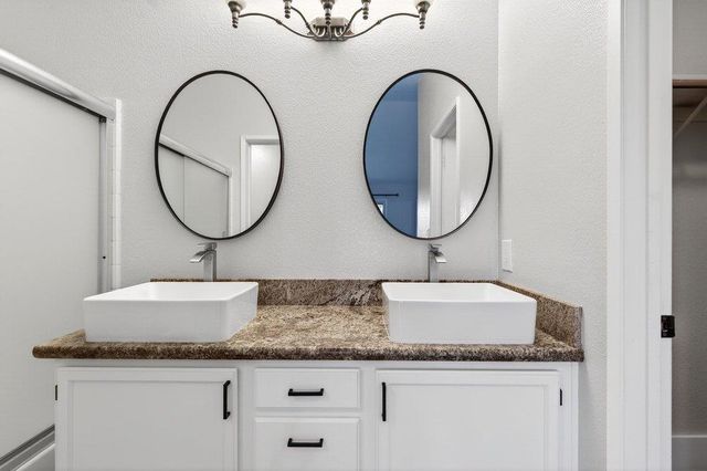 661 Del Mar Drive, Hollister, CA 95023