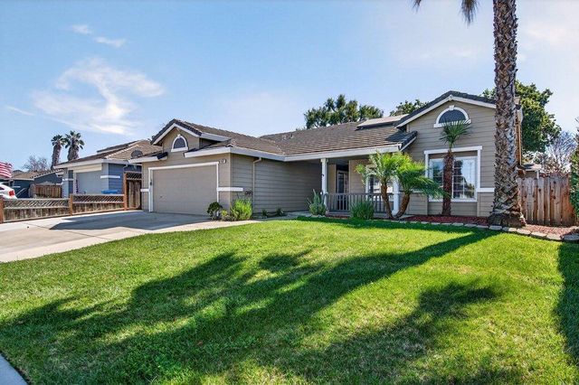 661 Del Mar Drive, Hollister, CA 95023