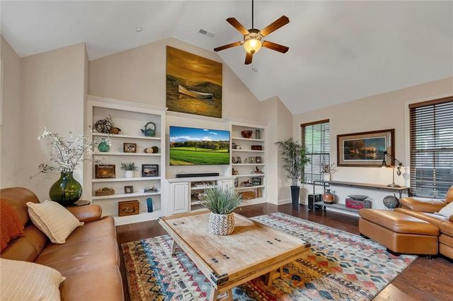 212 Providence Lane, Canton, GA 30114