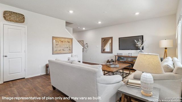 221 Violet Sylph, San Antonio, TX 78253