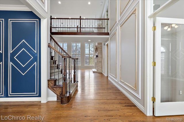 755 Majestic Drive, Rochester Hills, MI 48306