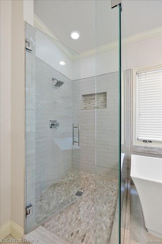 755 Majestic Drive, Rochester Hills, MI 48306