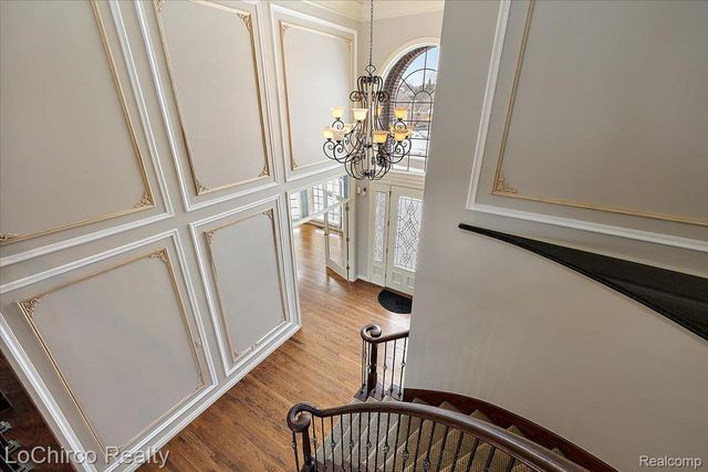 755 Majestic Drive, Rochester Hills, MI 48306