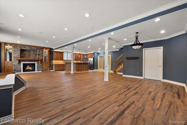 755 Majestic Drive, Rochester Hills, MI 48306