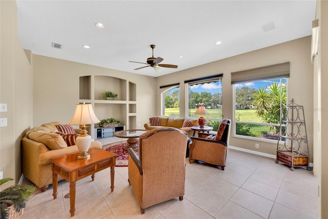 5011 E GOLF CLUB LANE, Spring Hill, FL 34609